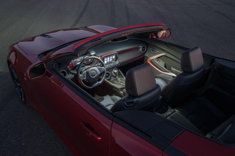  Chevrolet Camaro SS Convertible 2016 года  (LA) (фото 8 из 36)